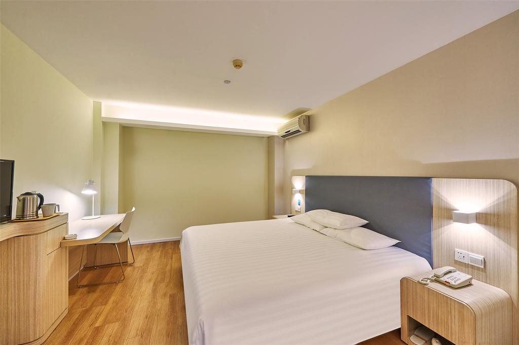 Hanting Hotel Shanghai Tangqiao Subway Station Bagian luar foto