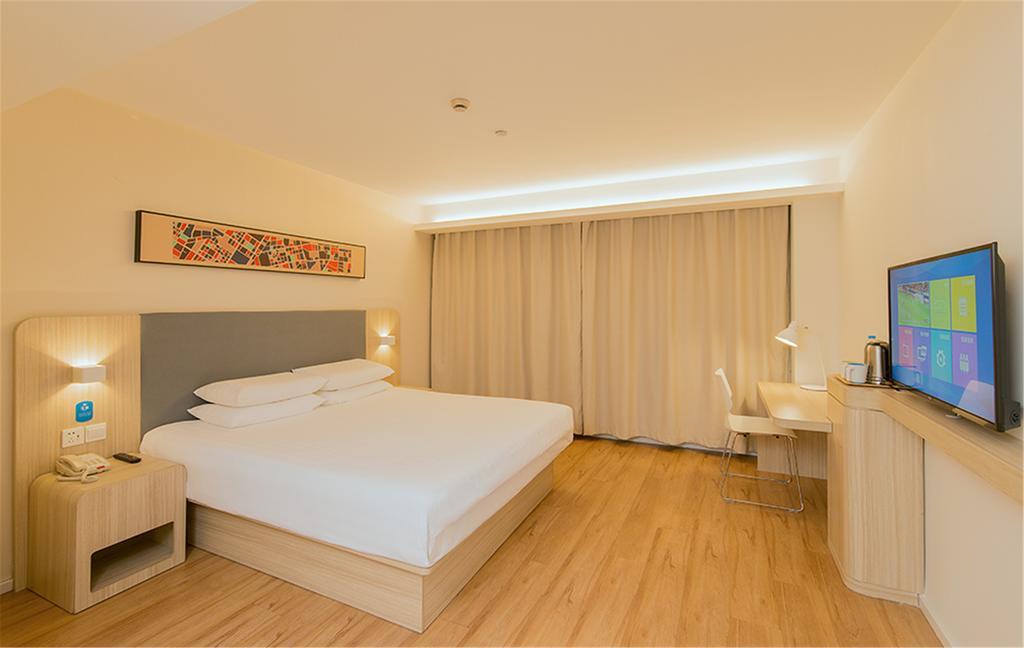 Hanting Hotel Shanghai Tangqiao Subway Station Bagian luar foto