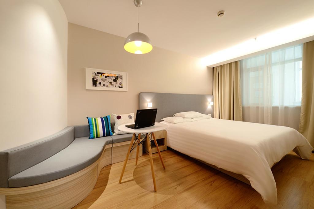Hanting Hotel Shanghai Tangqiao Subway Station Bagian luar foto