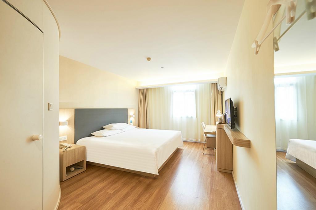 Hanting Hotel Shanghai Tangqiao Subway Station Bagian luar foto