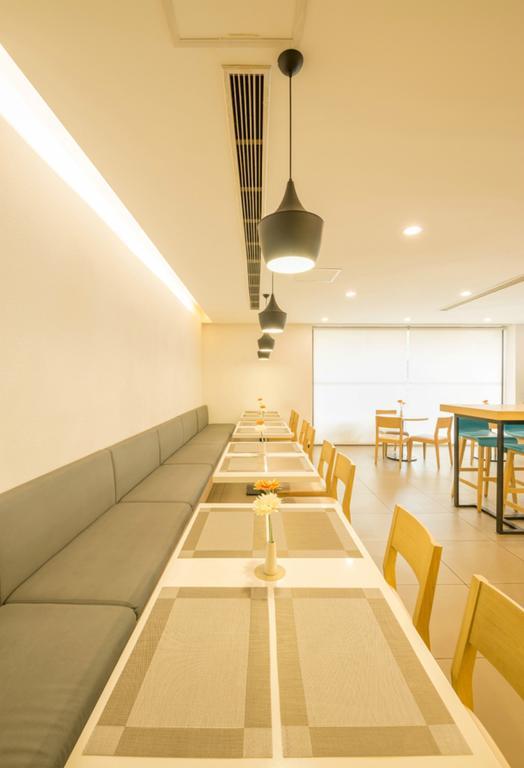 Hanting Hotel Shanghai Tangqiao Subway Station Bagian luar foto